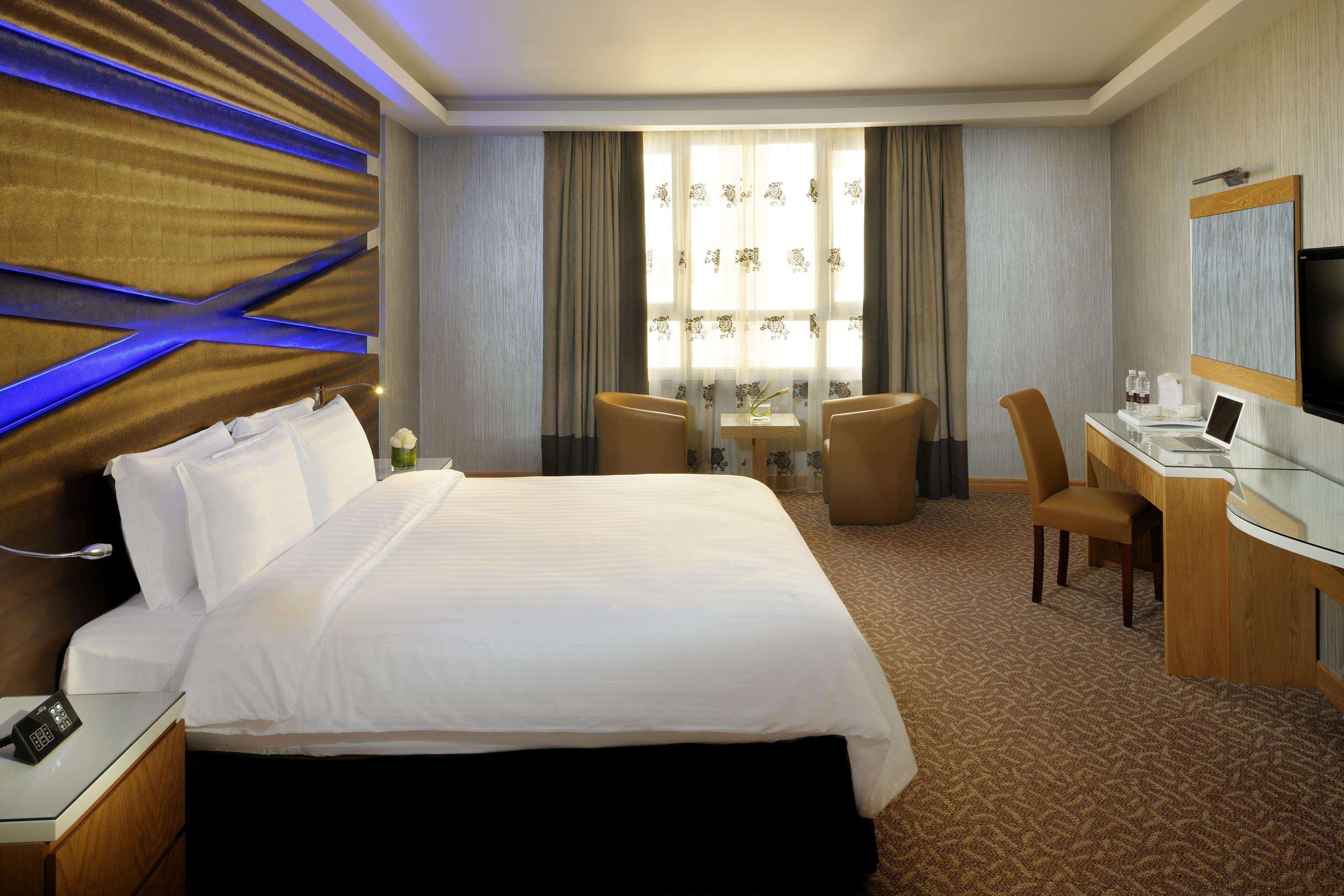 Al Safir Hotel Al-Manamah Bagian luar foto