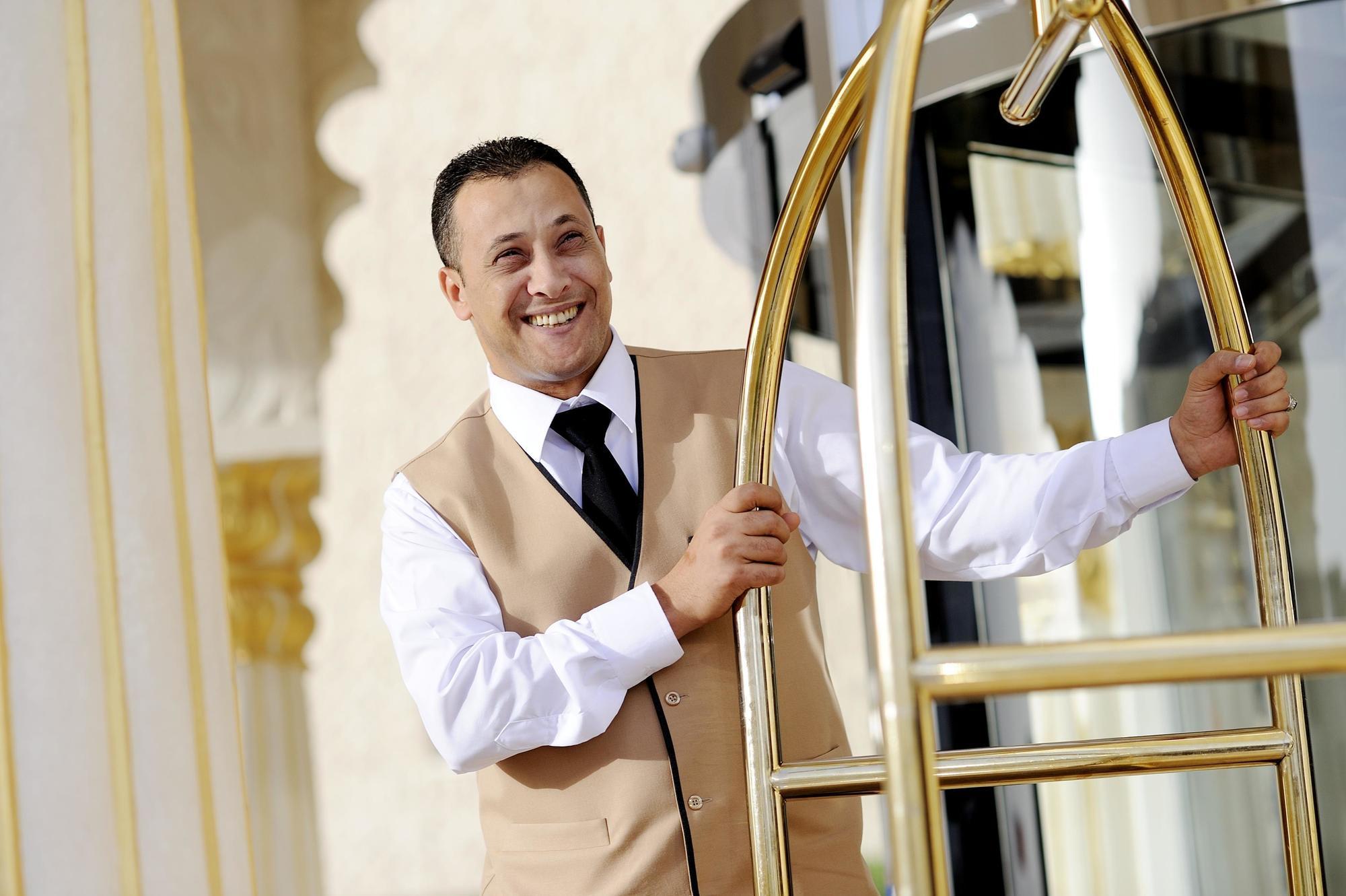 Al Safir Hotel Al-Manamah Bagian luar foto