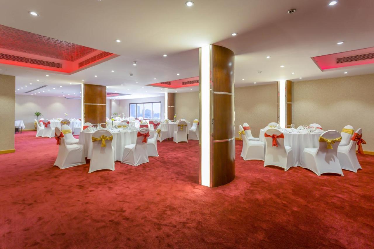 Al Safir Hotel Al-Manamah Bagian luar foto