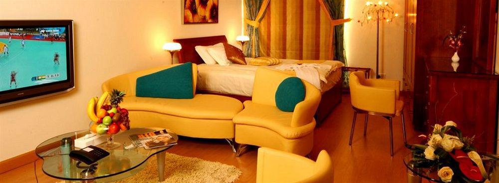 Al Safir Hotel Al-Manamah Bagian luar foto