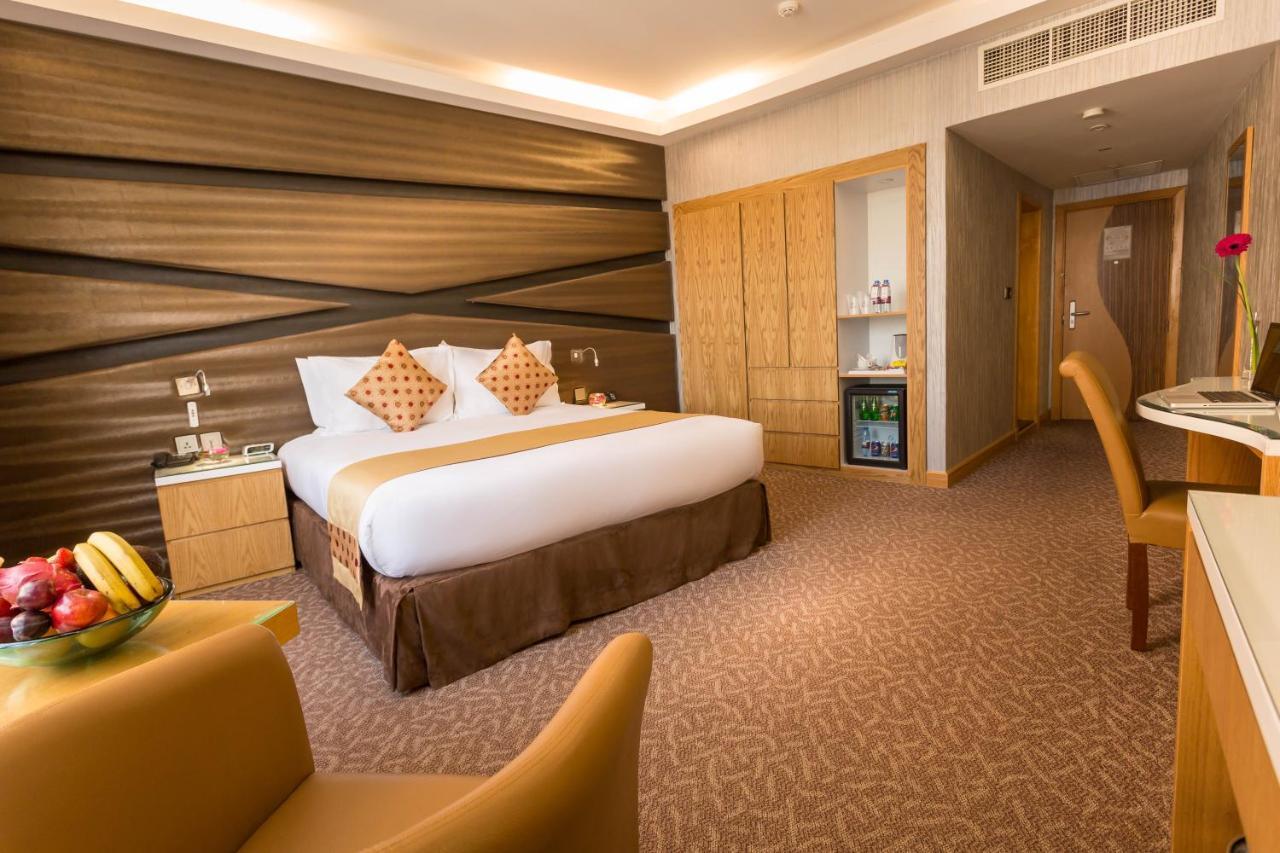 Al Safir Hotel Al-Manamah Bagian luar foto