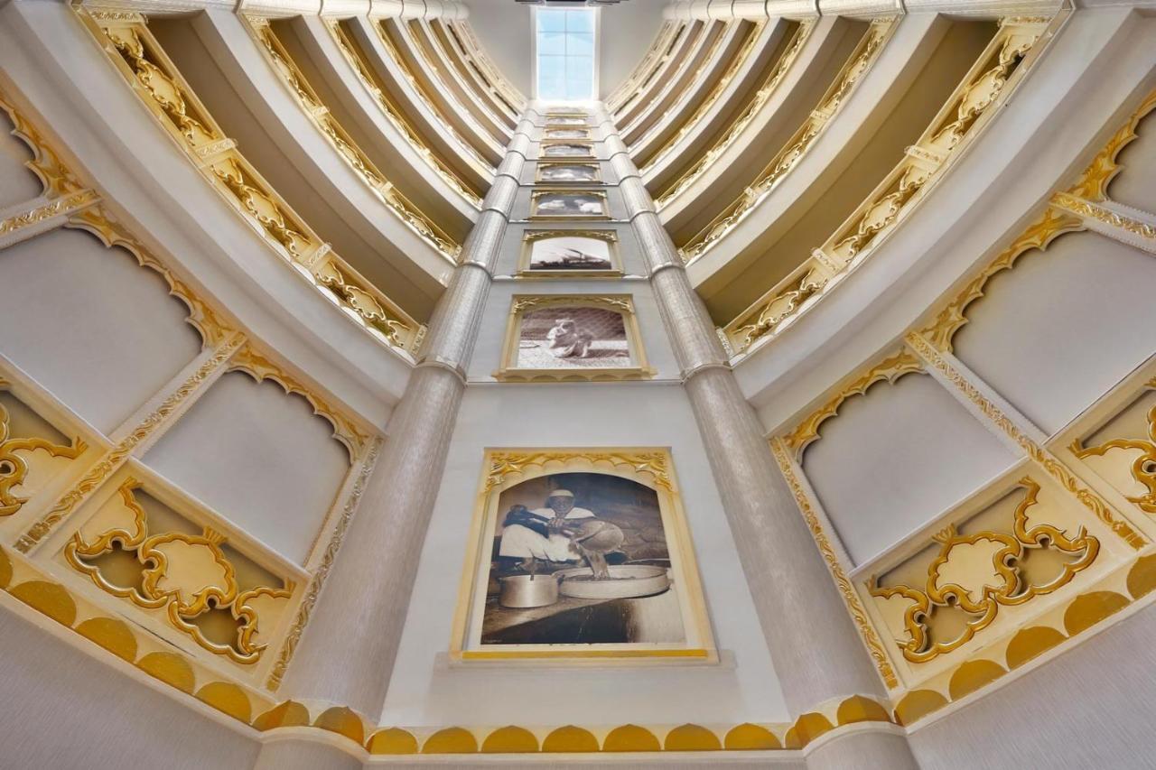 Al Safir Hotel Al-Manamah Bagian luar foto